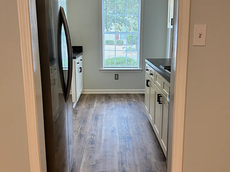 213 Twin Eagles Dr — Photo 6
