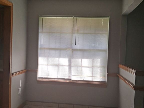 3rd image of 116 Timberlawn Rd