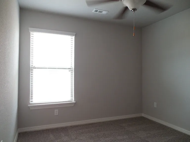 1111 Gardenia St — Photo 8