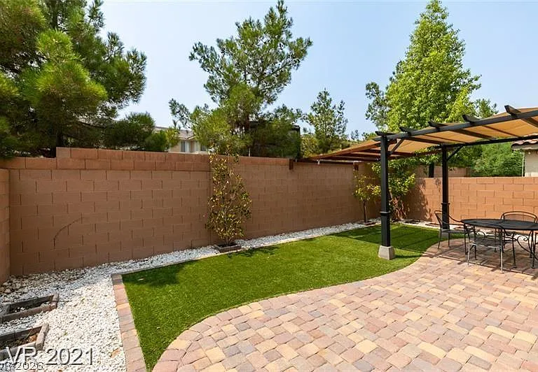 5475 Ordesa Valley Rd — Photo 6