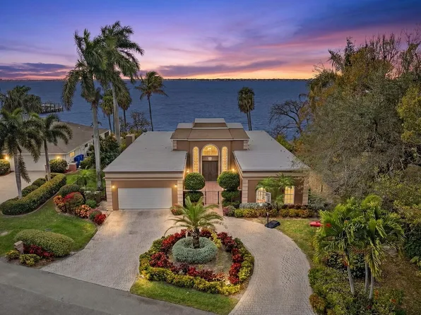 19 George Town, Fort Myers, FL 33919