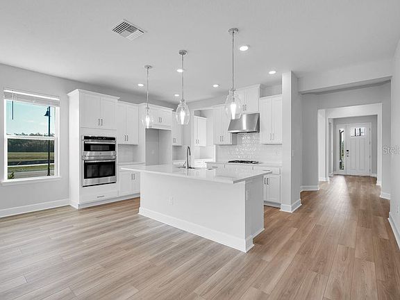 3rd image of 1669 Anson Ln