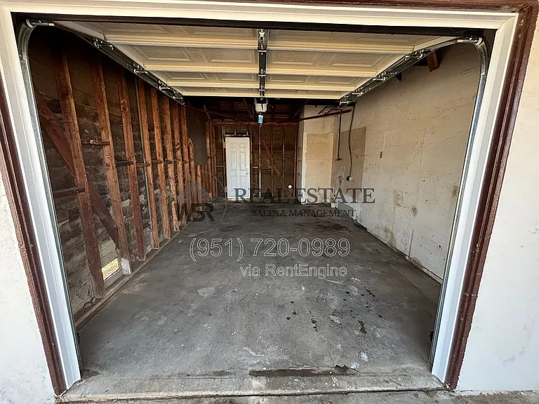 24340 Eucalyptus Ave — Photo 17