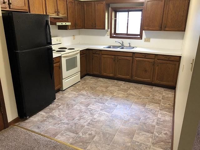 1st image of 136 Saint Francis Ave