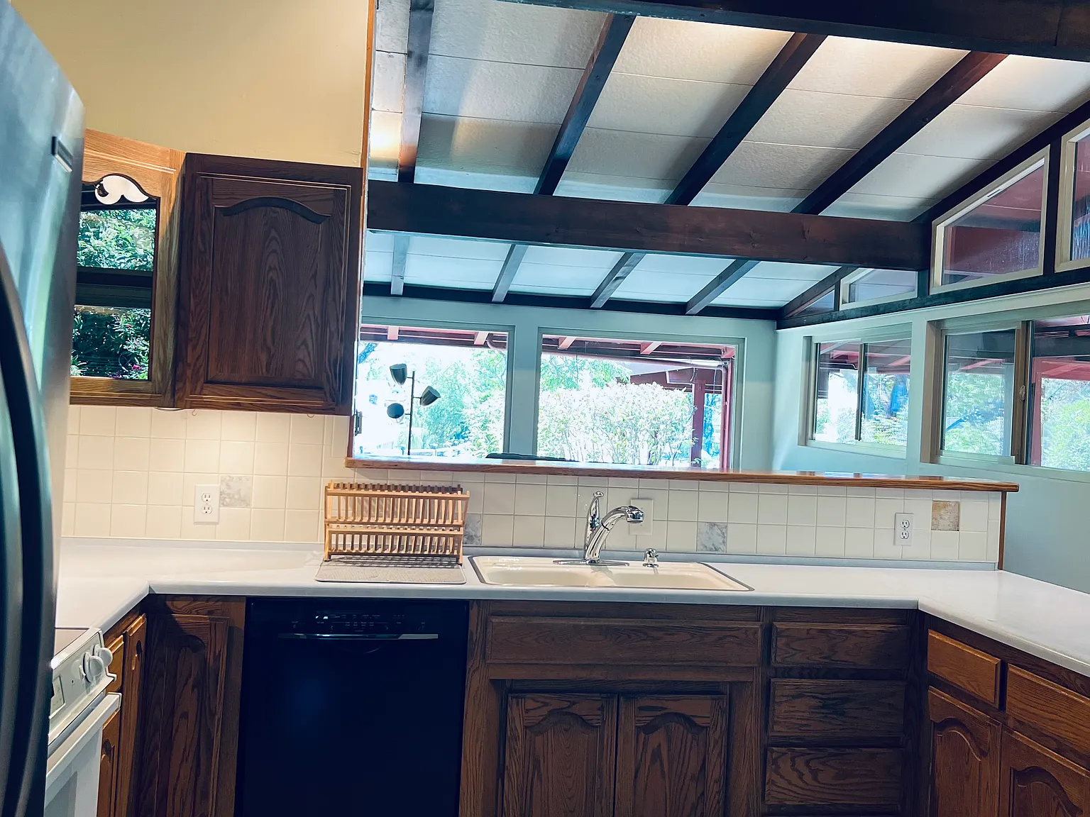 3 bed, 1444 sqft, $2,400 — Photo 3
