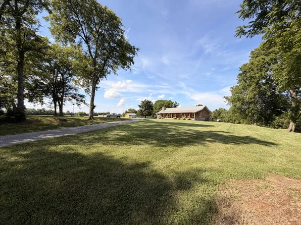 3905 Asbury Rd, Murfreesboro, TN 37129