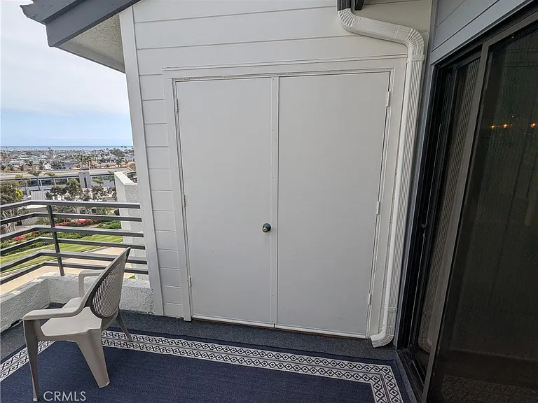 270 Cagney Ln #308 — Photo 61