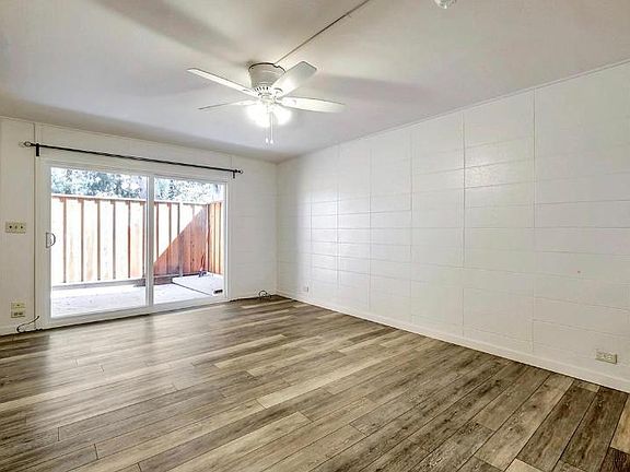 3rd image of 27505 Tampa Ave APT 13