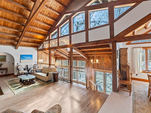 2nd image of 142 Deer Run Road