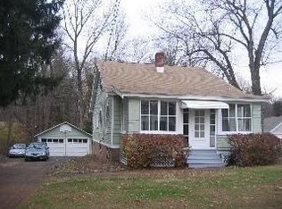 986 Dutchess Tpke, Poughkeepsie, NY 12603