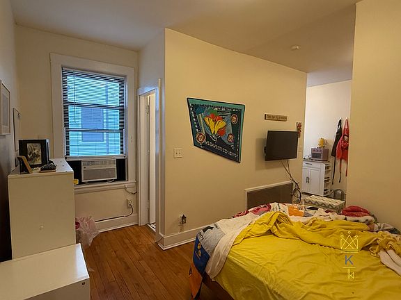 4th image of 126 Babcock St APT 7B