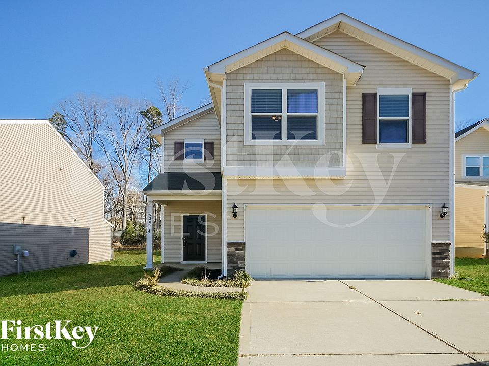 1st image of 9205 Magnolia Lily Ave