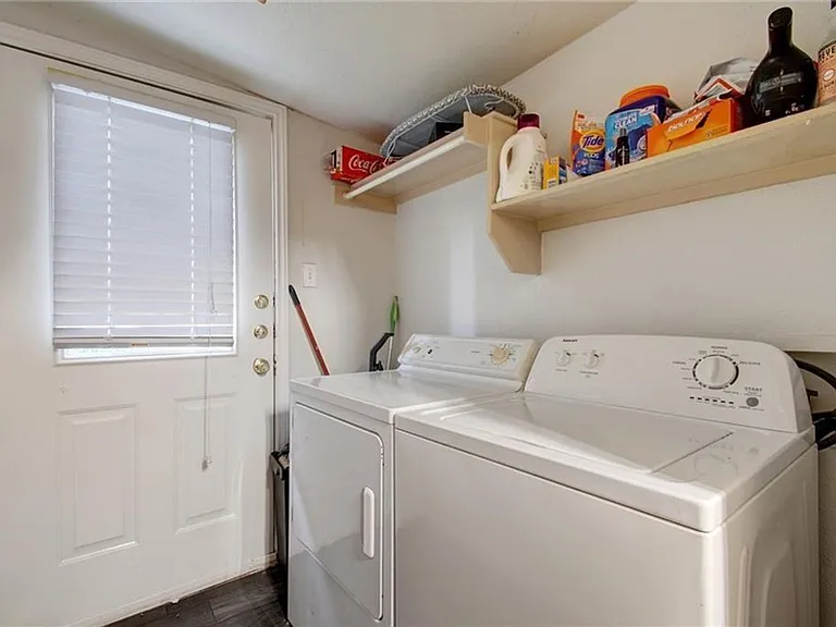 509 Elmwood Pl #A — Photo 19