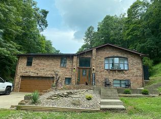 967 Fudges Creek Rd, Barboursville, WV 25504