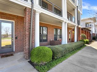 358 N Island Dr APT 102, Memphis, TN 38103