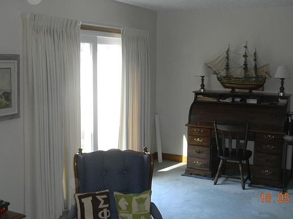 3rd image of 21401 Cherry Way #3-15