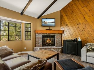 28944 Lassen Dr, Lake Arrowhead, CA 92352