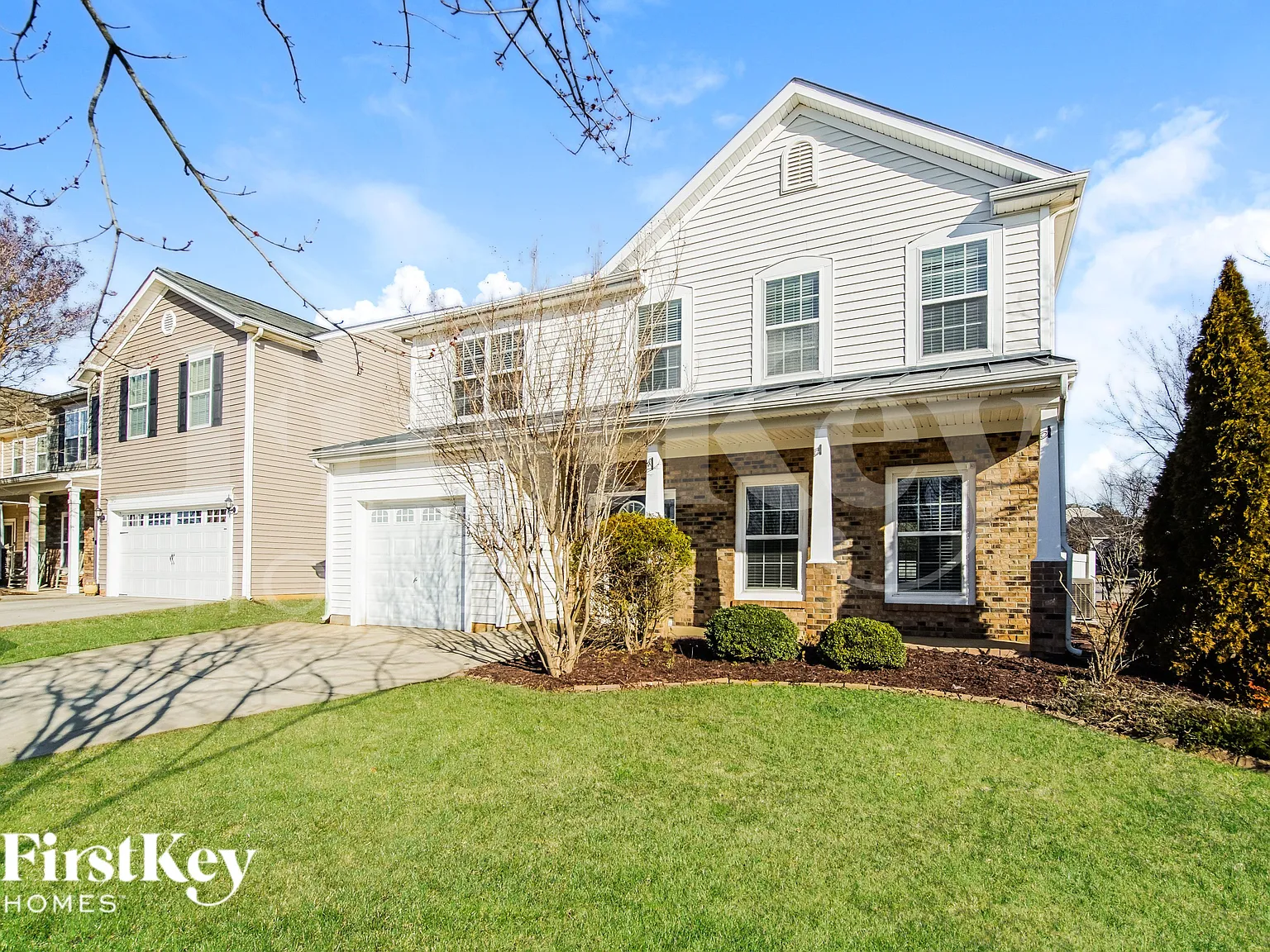4 bed, 2.5 bath, 1876 sqft, $2,345 — Photo 3