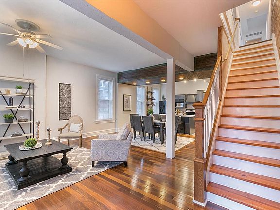 3rd image of 2329 Virginia Ave