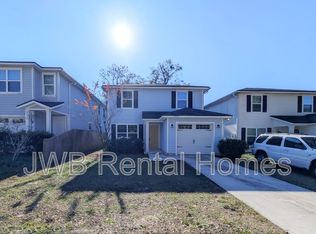 9104 Dandy Ave, Jacksonville, FL 32211