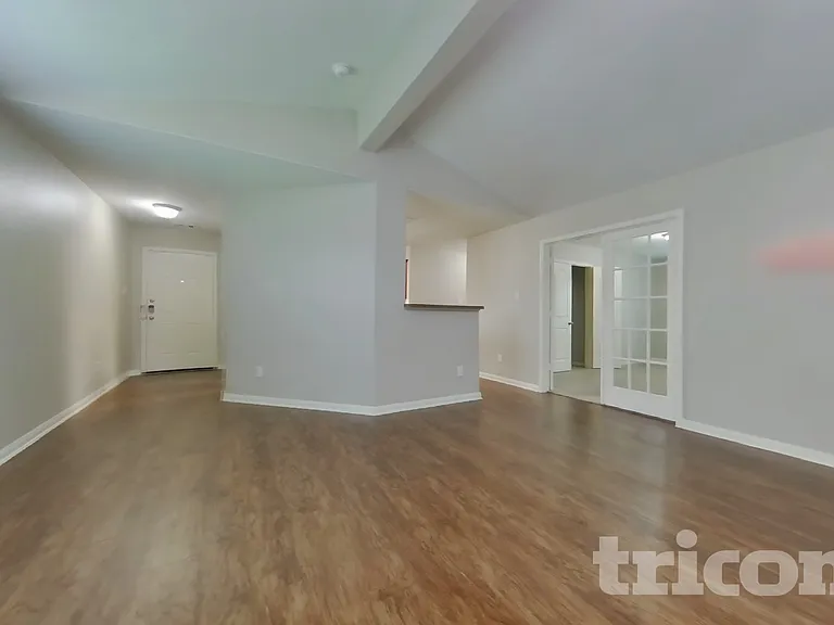 2437 Regatta Ln — Photo 3