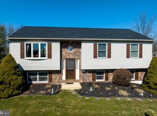 325 S Sandy Hill Rd, Coatesville, PA 19320