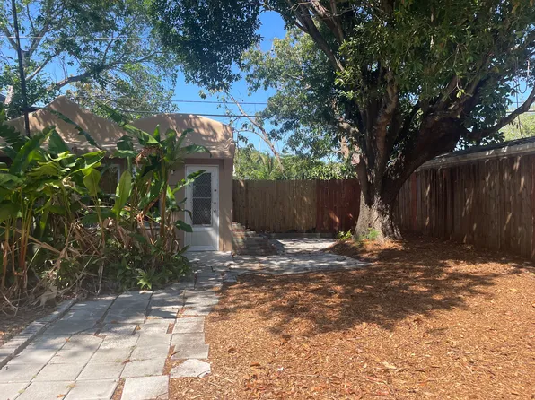 2739 Fillmore St, Hollywood, FL 33020