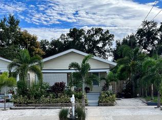 1607 E Lake Ave, Tampa, FL 33605