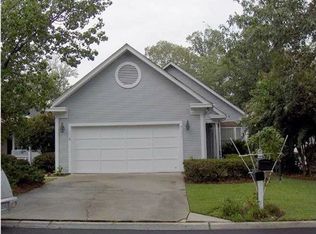 9151 Spring Branch Ct, North Charleston, SC 29406