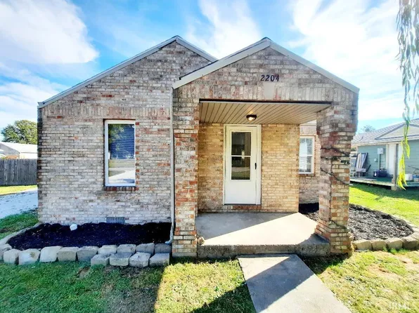 2204 N Watt Ave, Muncie, IN 47303
