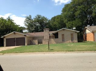 3405 Carriage Hill Dr, Forest Hill, TX 76140