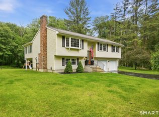 570 Buff Cap Rd, Tolland, CT 06084