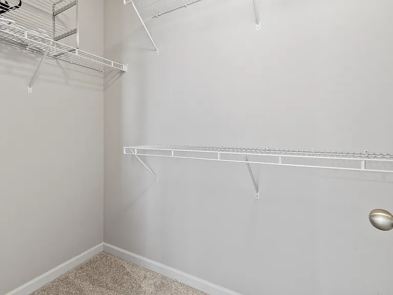 12683 White Chapel Cir — Photo 22