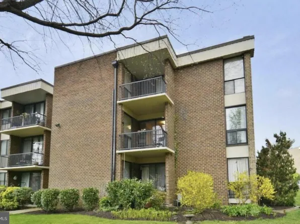 9907 Blundon Dr #5-302, Silver Spring, MD 20902