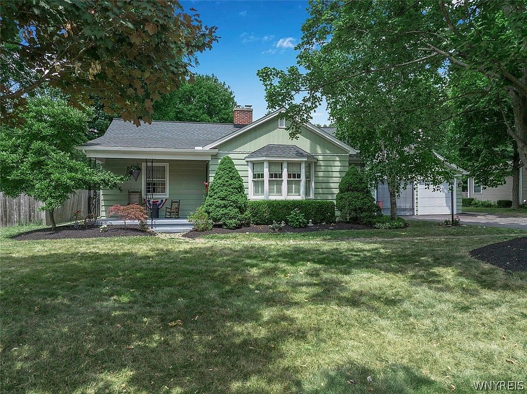 254 Perry St, East Aurora, NY 14052 Zillow