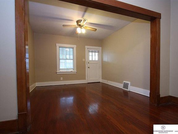 4th image of 5016 Wirt St