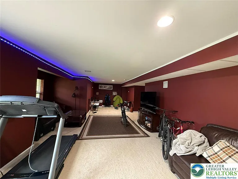 835 Holly Blue Way — Photo 36