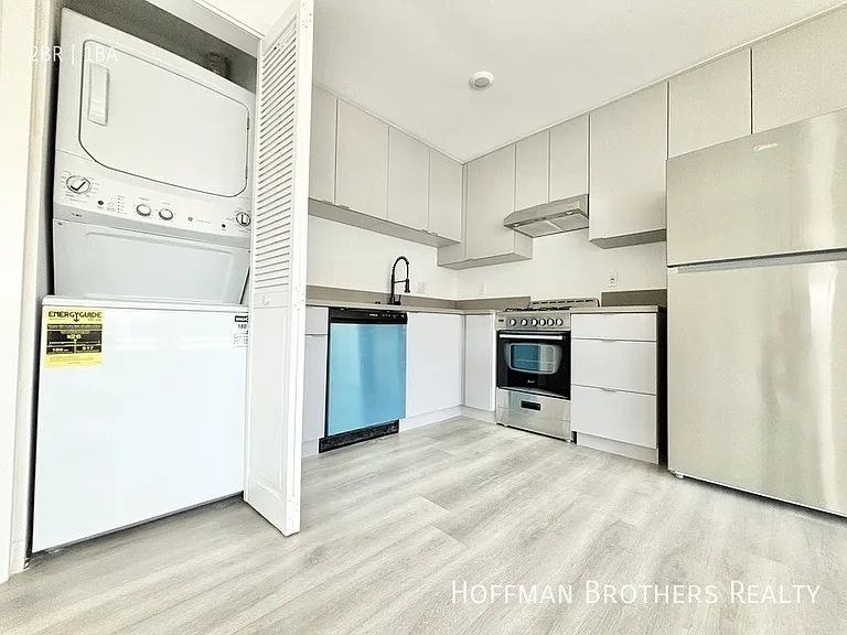 6127 1/2 Monterey Rd — Photo 4