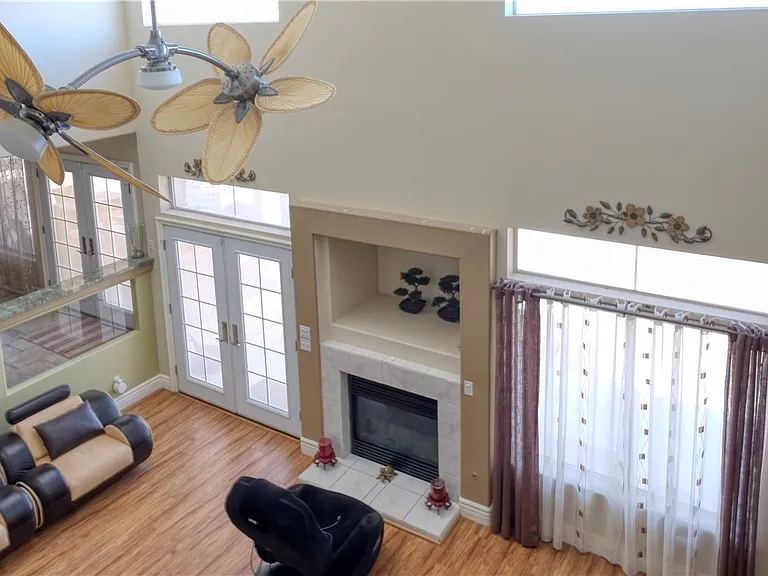 3704 N Campbell Rd — Photo 21