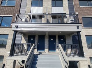 801 Glenroy Gilbert Dr #16, Ottawa, ON K2J 5R6