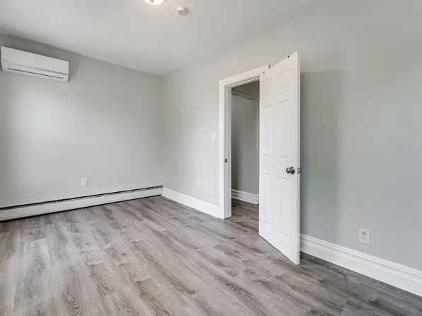 214 Olean Avenue image 28 of 37