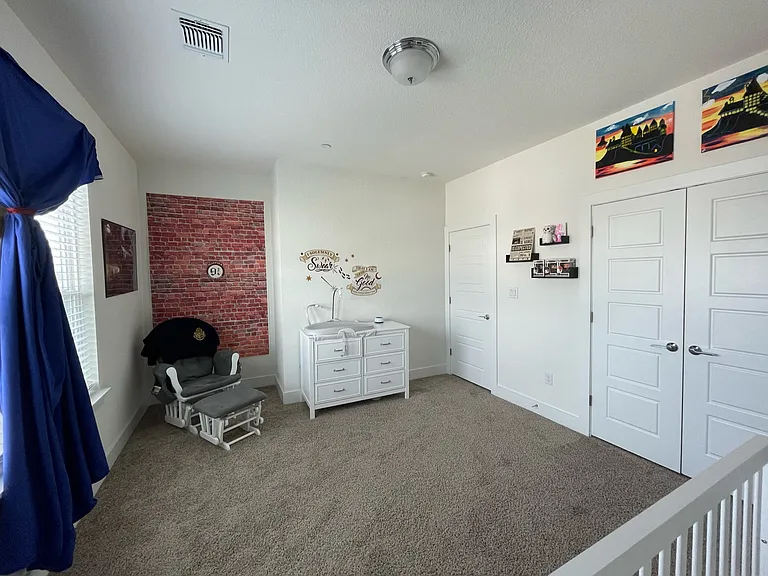 11308 Gadsen Ln — Photo 17