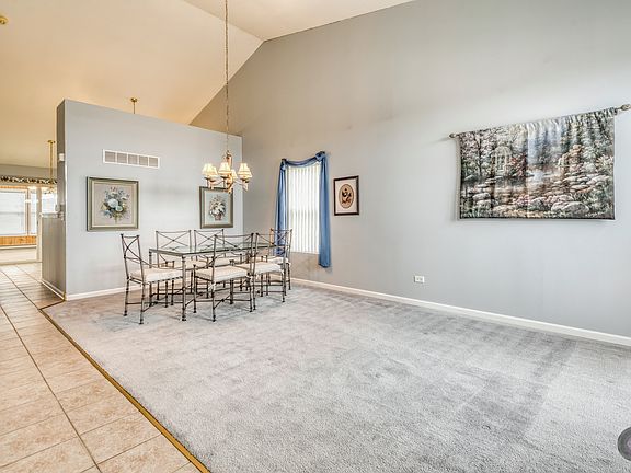 3rd image of 20415 Kingsbrook Dr