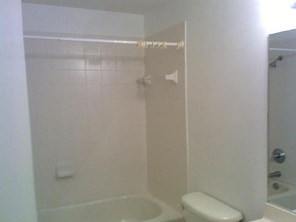 3rd image of 1250 SE 31st Ct Unit 205
