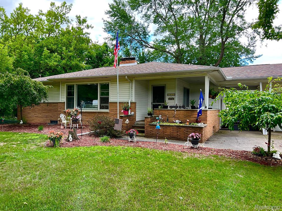 1st image of 2433 Denise Dr