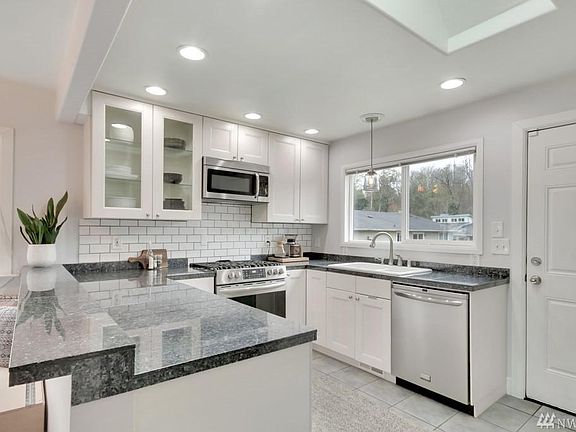 5th image of 8706 19th St W