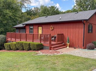 148 Yellow Buckeye Ln, Glasgow, KY 42141