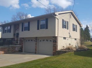 367 Annawan Ln, Youngstown, OH