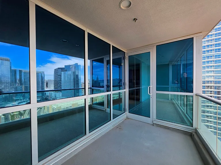 4525 Dean Martin Dr #2807 — Photo 37