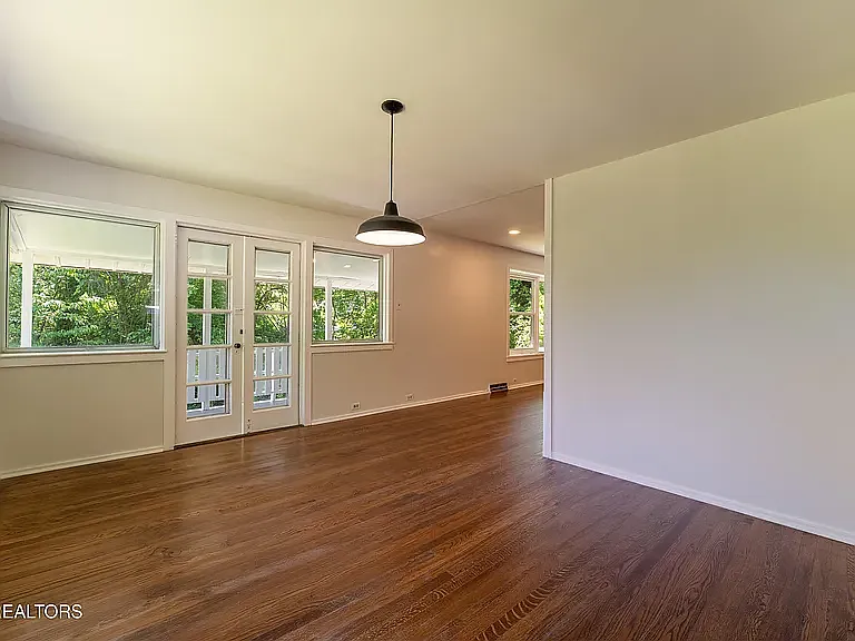 101 Disston Rd — Photo 5